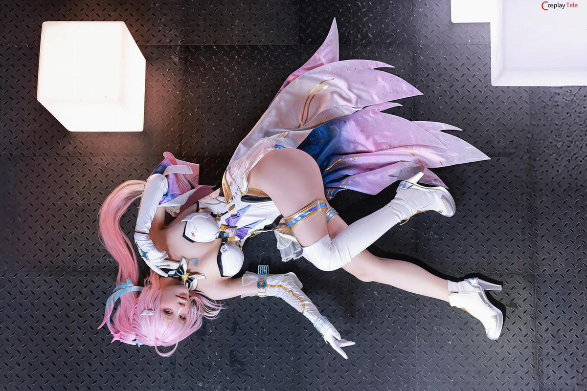水淼Aqua Cosplay Aemeath – Wuthering Waves “61 Photos” OneShot trang 13