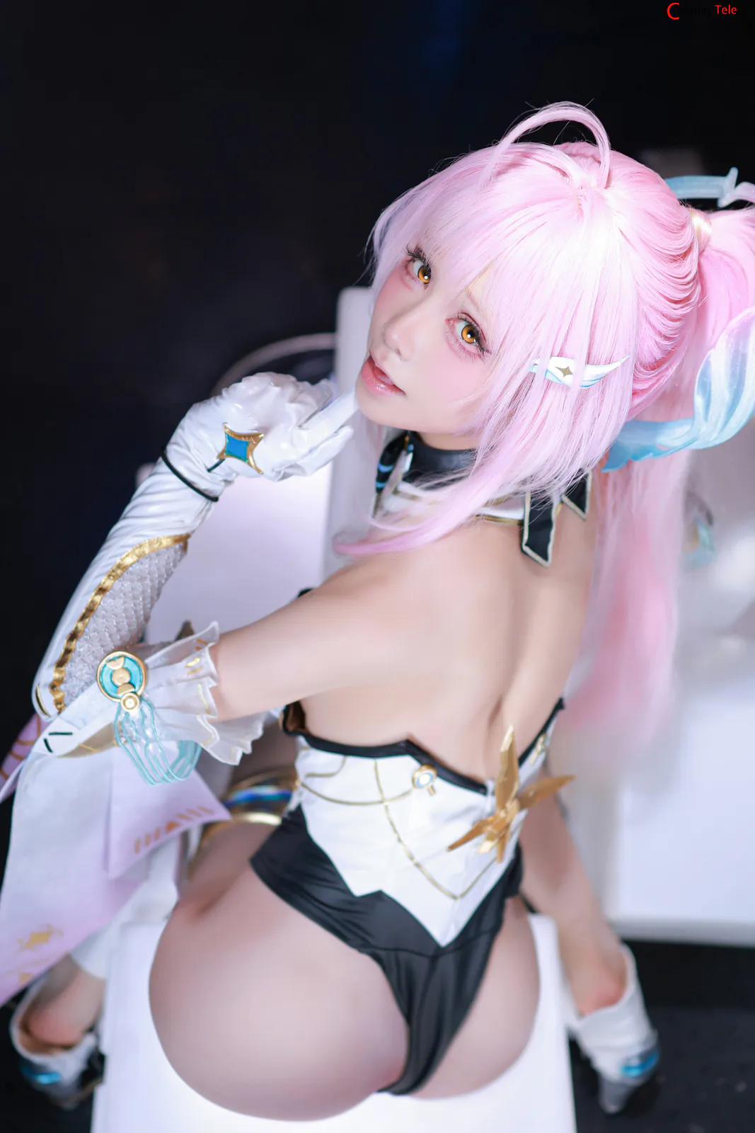 水淼Aqua Cosplay Aemeath – Wuthering Waves “61 Photos” OneShot trang 29