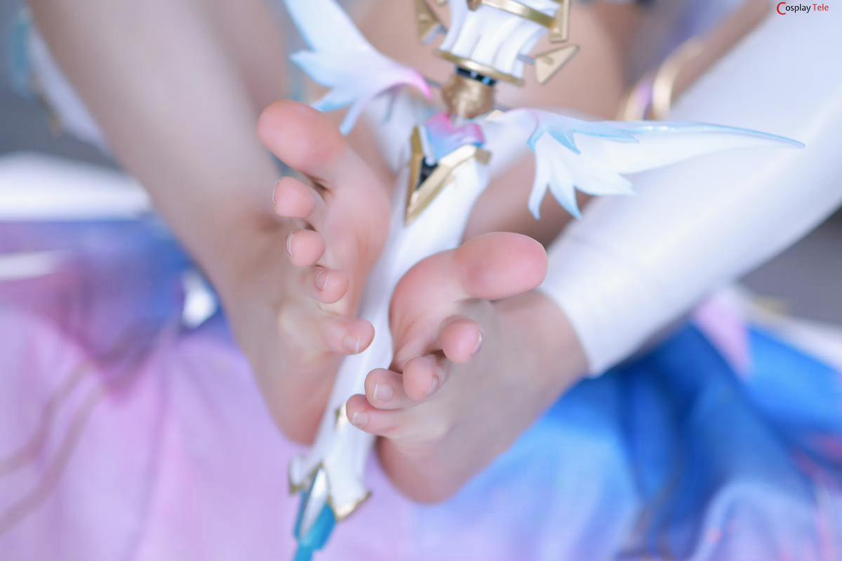 水淼Aqua Cosplay Aemeath – Wuthering Waves “61 Photos” OneShot trang 35