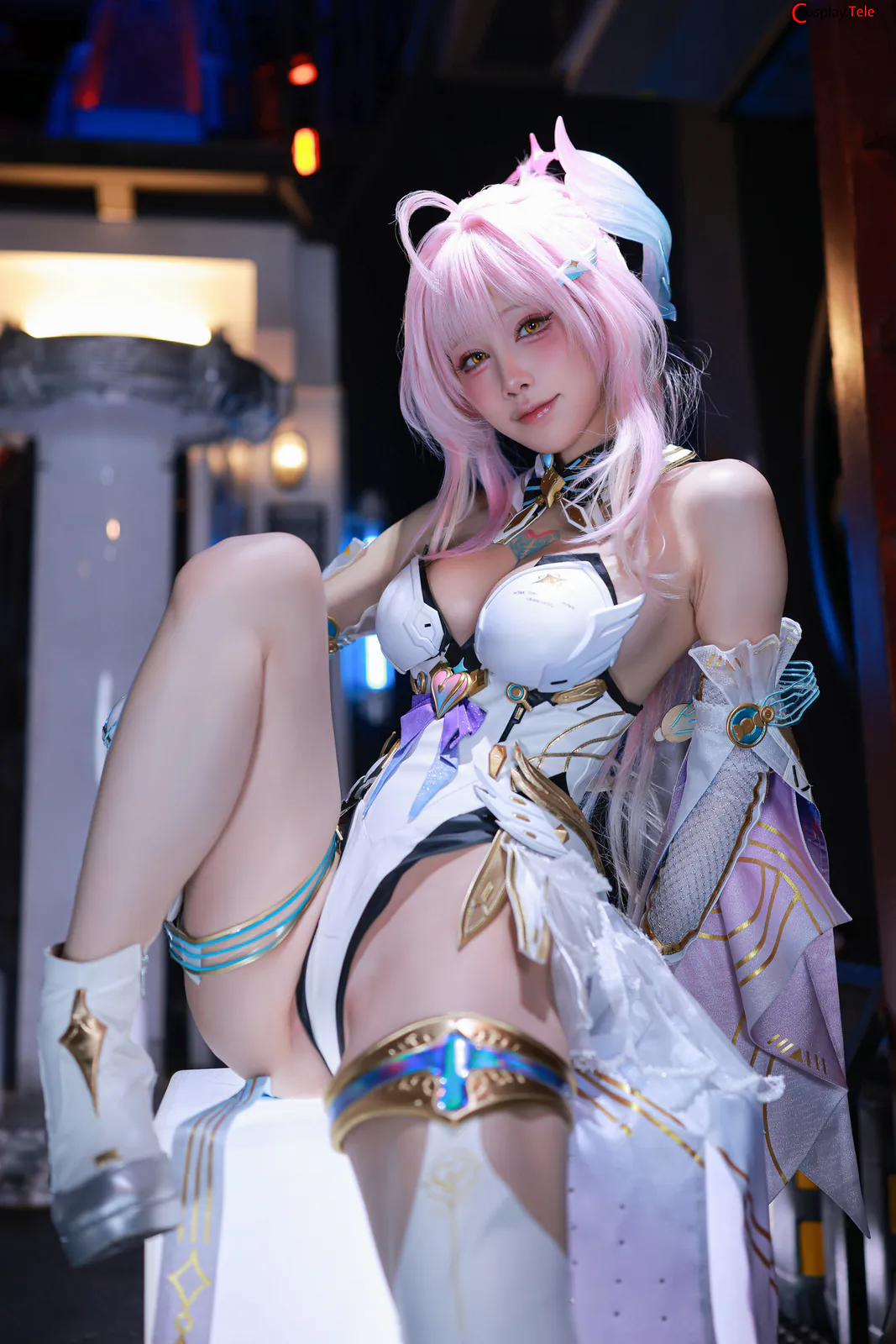 水淼Aqua Cosplay Aemeath – Wuthering Waves “61 Photos” OneShot trang 8