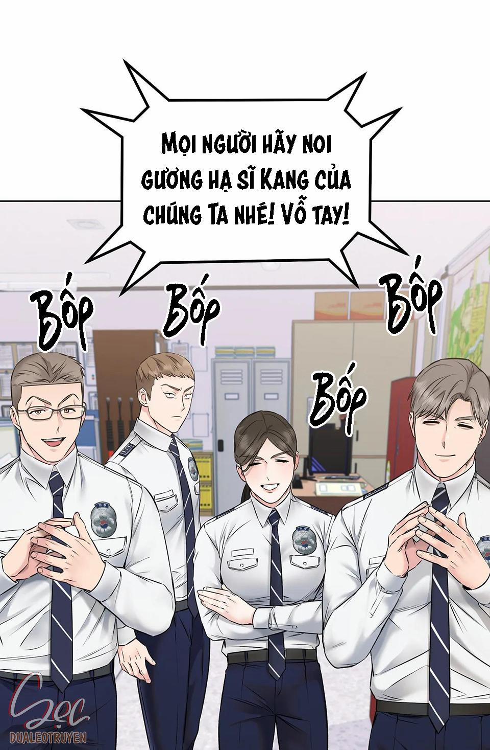 Bên Trong Lớp Cảnh Phục 12 trang 40