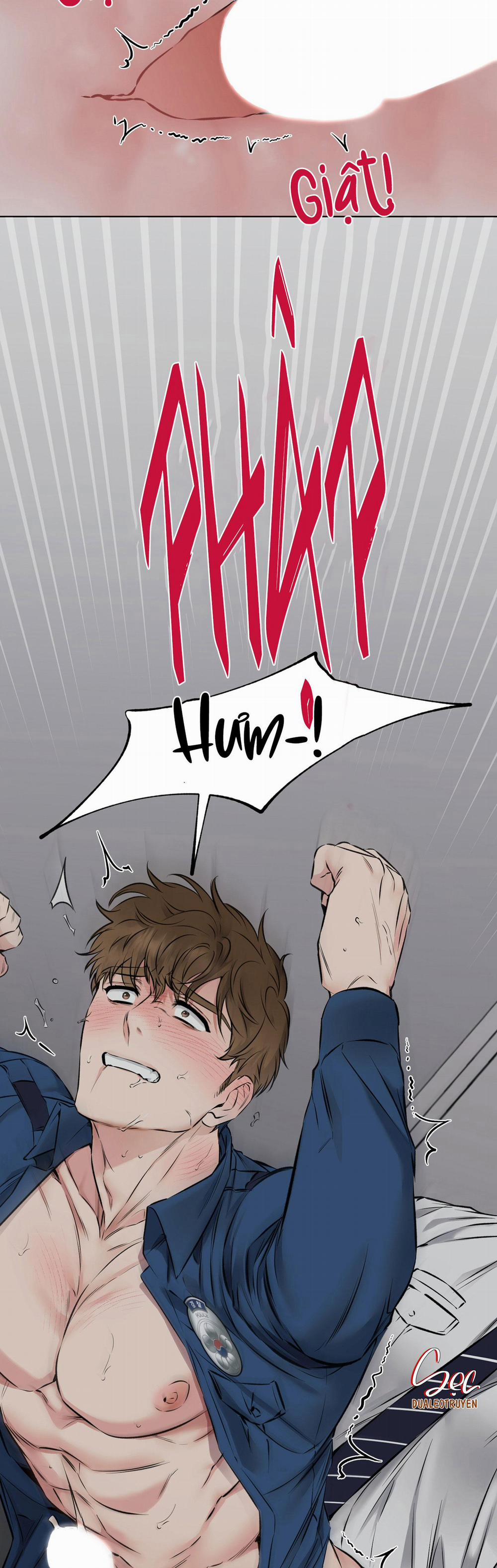 Bên Trong Lớp Cảnh Phục 4 trang 23