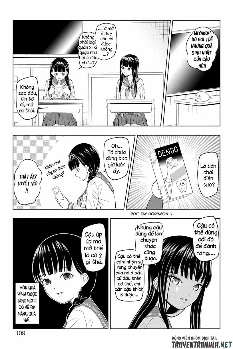 Cô Bạn Nguy Hiểm Bàn Bên 10 trang 11