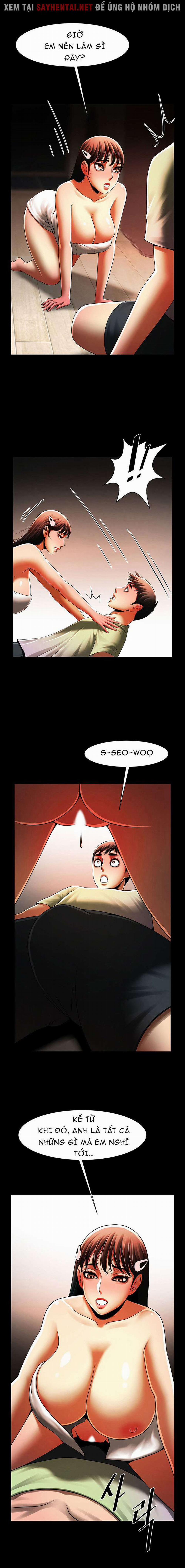 Có Người Phụ Nữ Sống Trong Phòng Của Tôi 31 trang 18