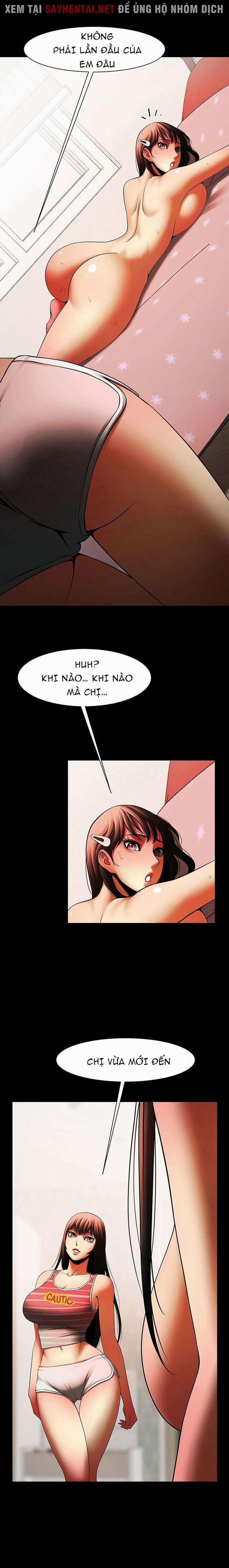 Có Người Phụ Nữ Sống Trong Phòng Của Tôi 33 trang 11