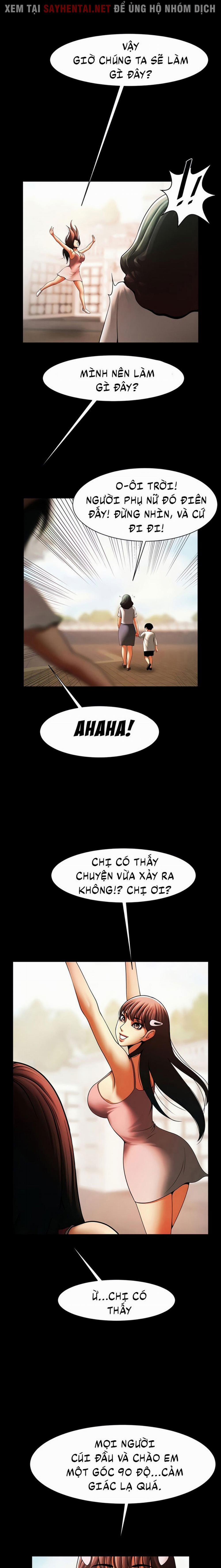 Có Người Phụ Nữ Sống Trong Phòng Của Tôi 44 trang 12