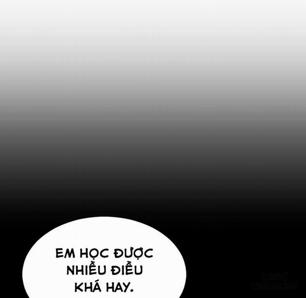 Cửa Hàng Đồ Chơi Người Lớn 49 trang 130