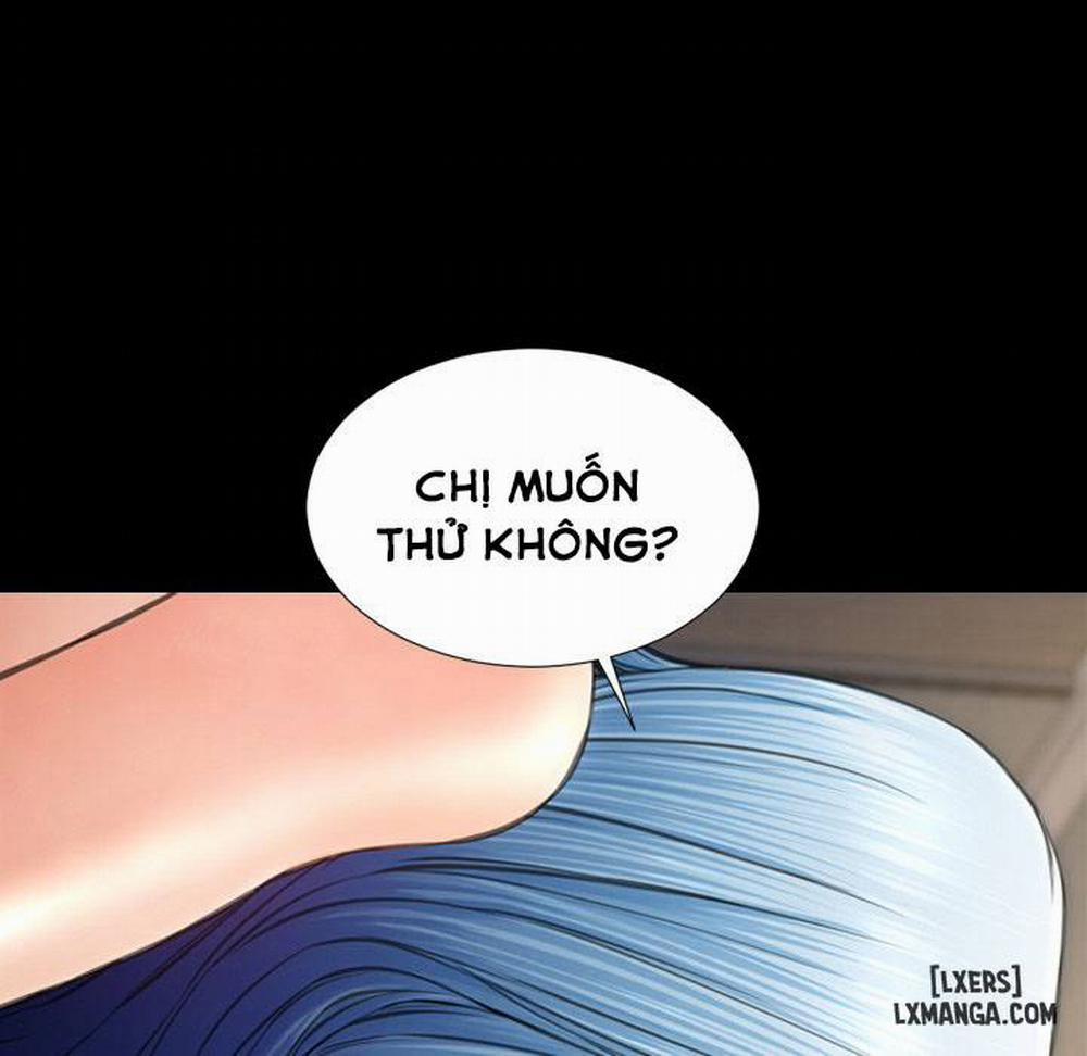 Cửa Hàng Đồ Chơi Người Lớn 49 trang 140