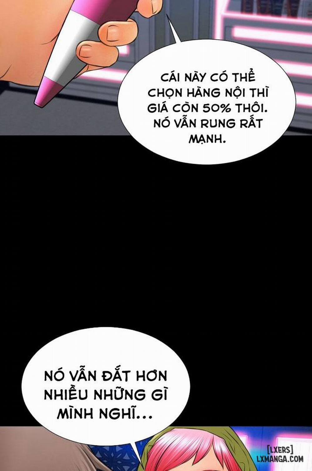 Cửa Hàng Đồ Chơi Người Lớn 60 trang 66