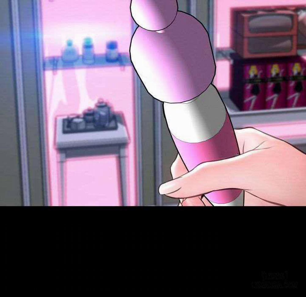 Cửa Hàng Đồ Chơi Người Lớn 64 trang 117