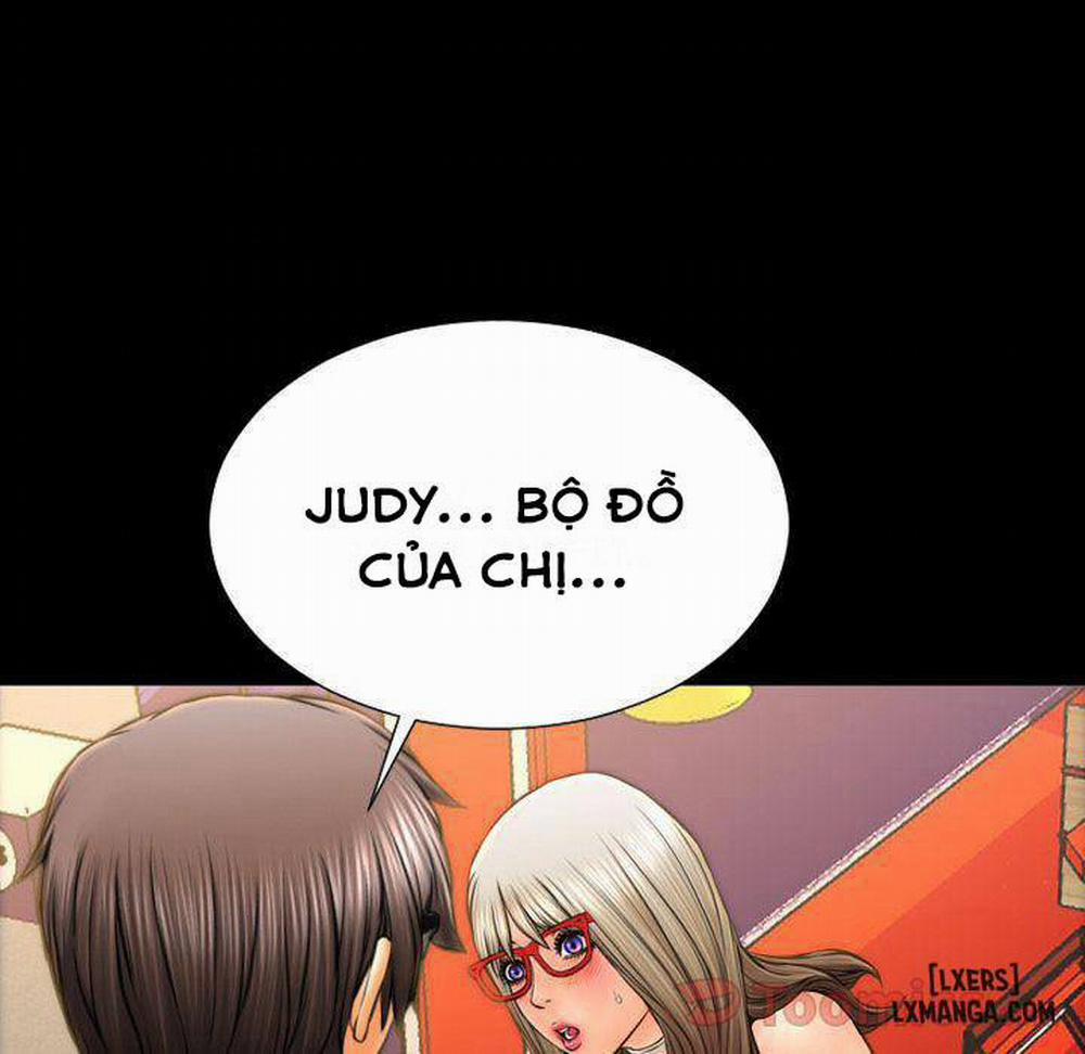 Cửa Hàng Đồ Chơi Người Lớn 67 trang 79