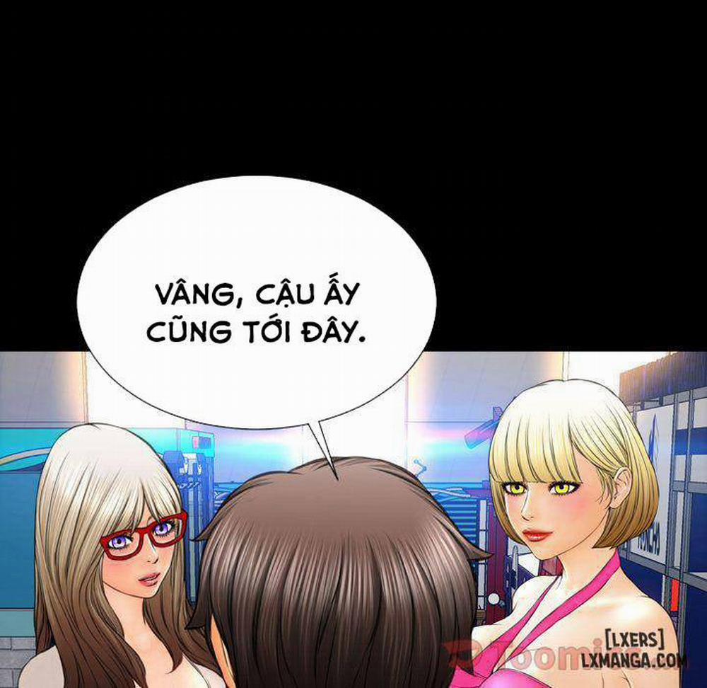 Cửa Hàng Đồ Chơi Người Lớn 68 trang 83