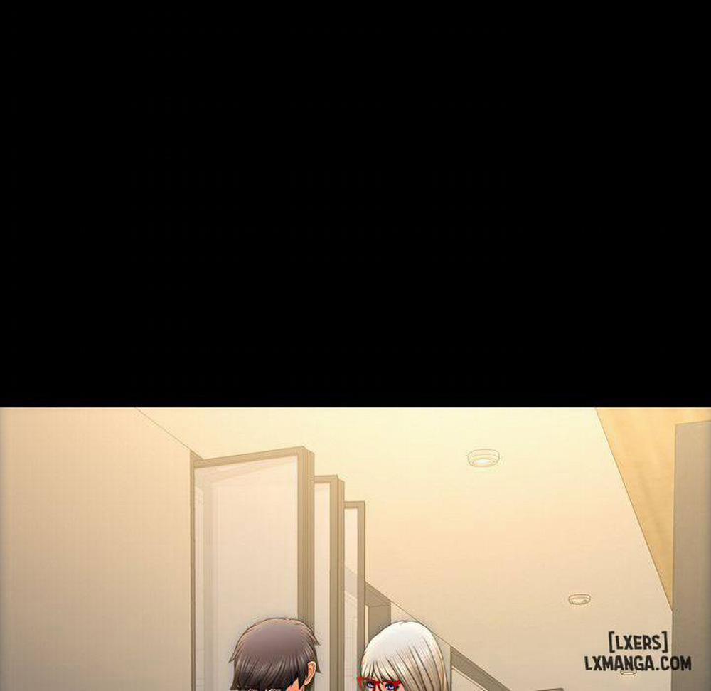 Cửa Hàng Đồ Chơi Người Lớn 70 trang 125