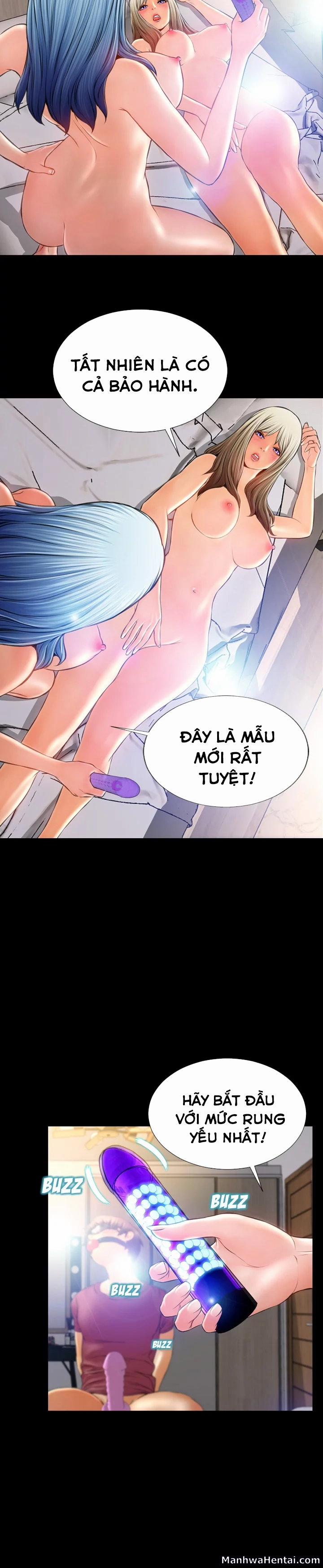 Em gái bán hàng sextoy 17 trang 24
