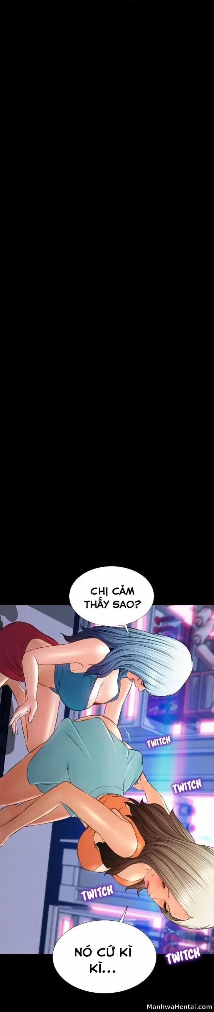 Em gái bán hàng sextoy 30 trang 1