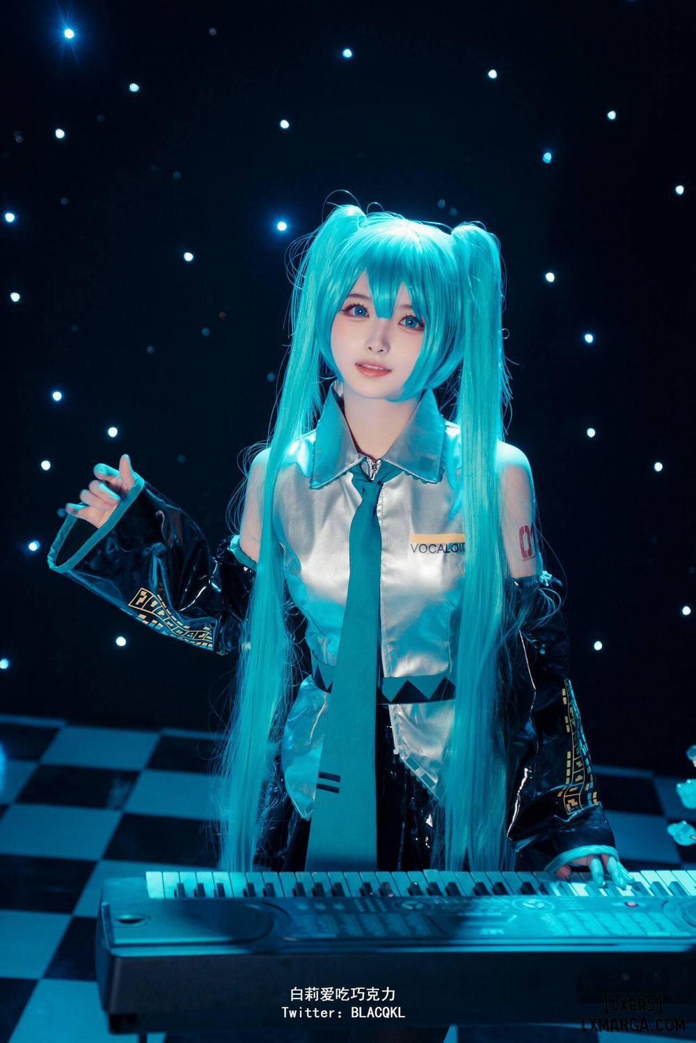 Hình Cosplay 168 - 白莉爱吃巧克力 trang 1
