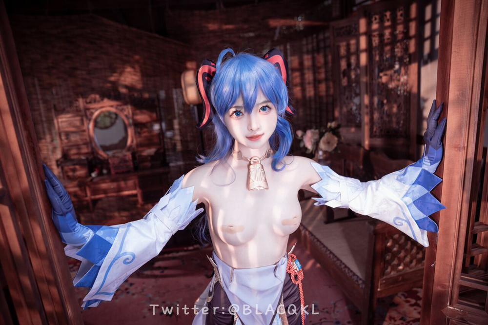 Hình Cosplay 175 0 白莉爱吃巧克力 trang 23