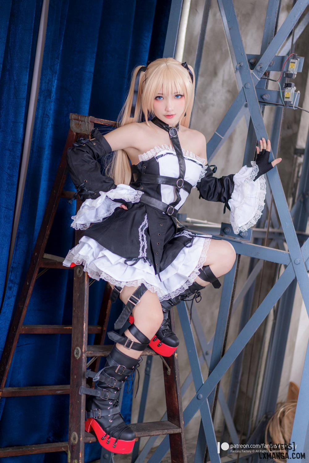 Hình Cosplay 575 - Siao Ding trang 24