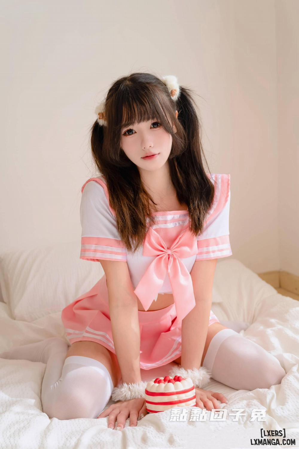 Hình Cosplay 698 - Niantutu trang 1
