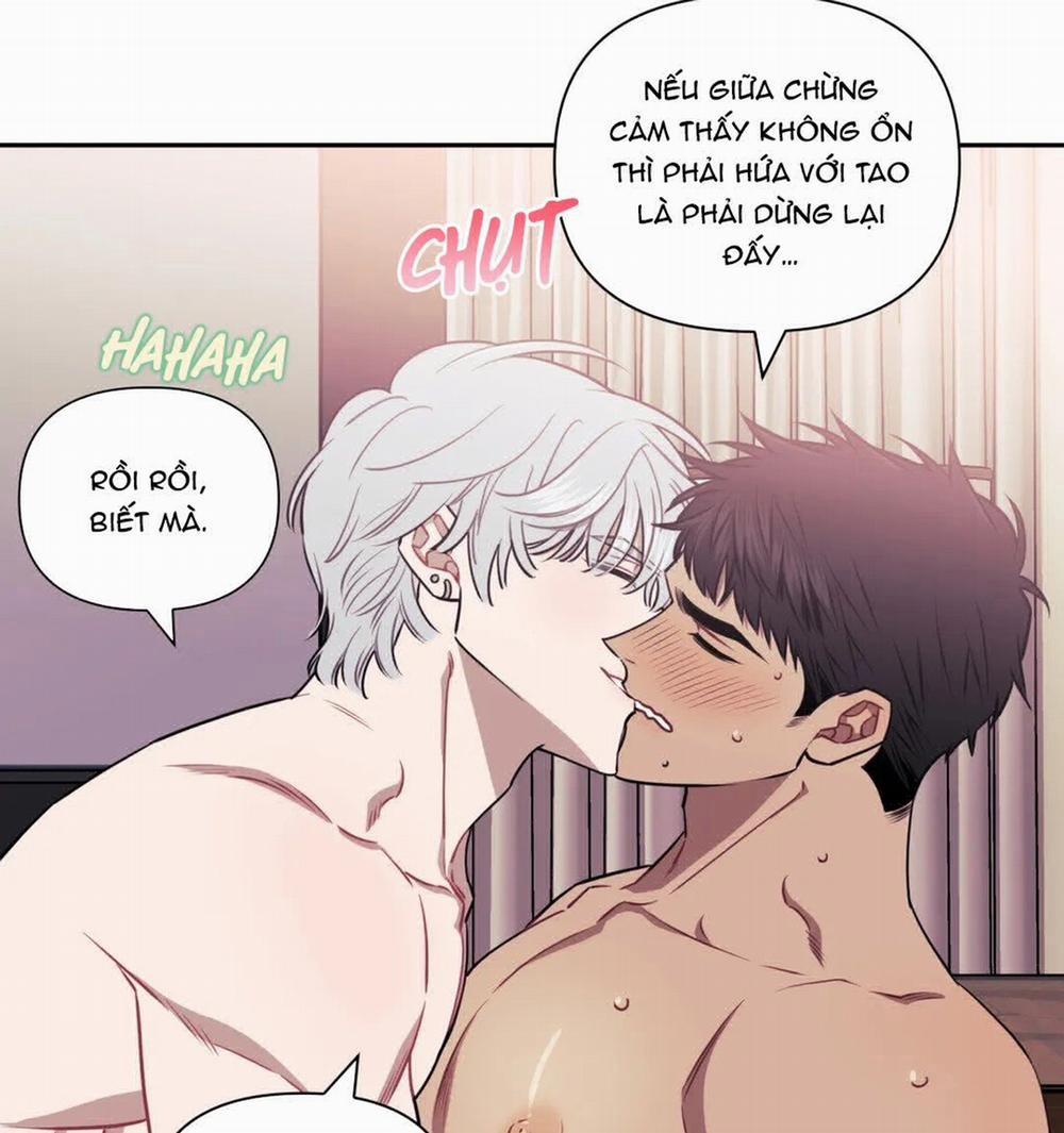 Khoảng Cách Xa Lạ 10 trang 18