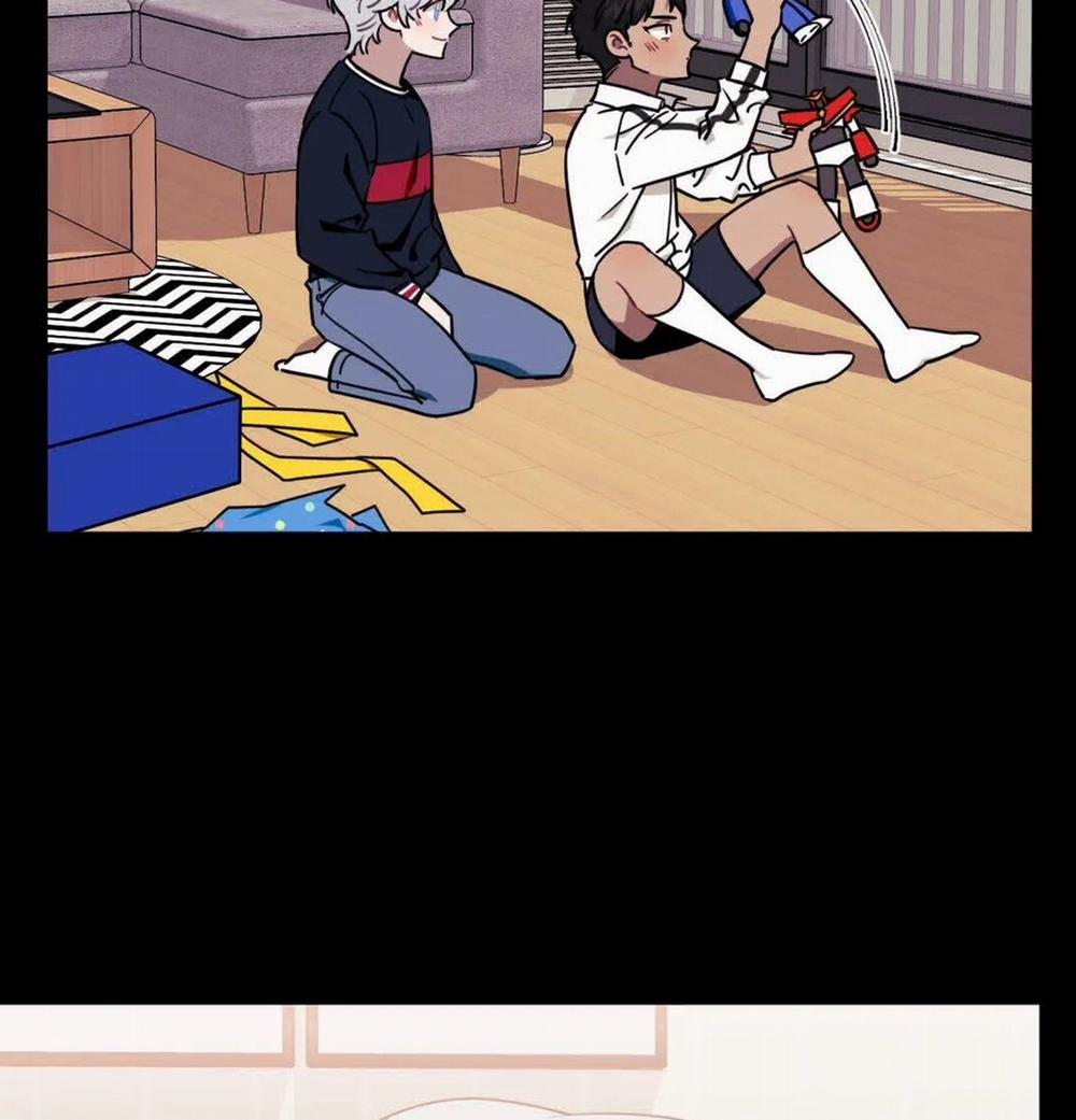 Khoảng Cách Xa Lạ 12 trang 18