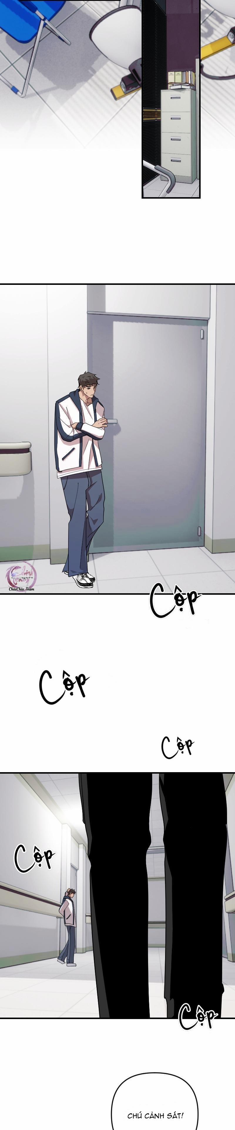 Tên Hàng Xóm Cứ Dán Mắt Vào Tôi 35 trang 2