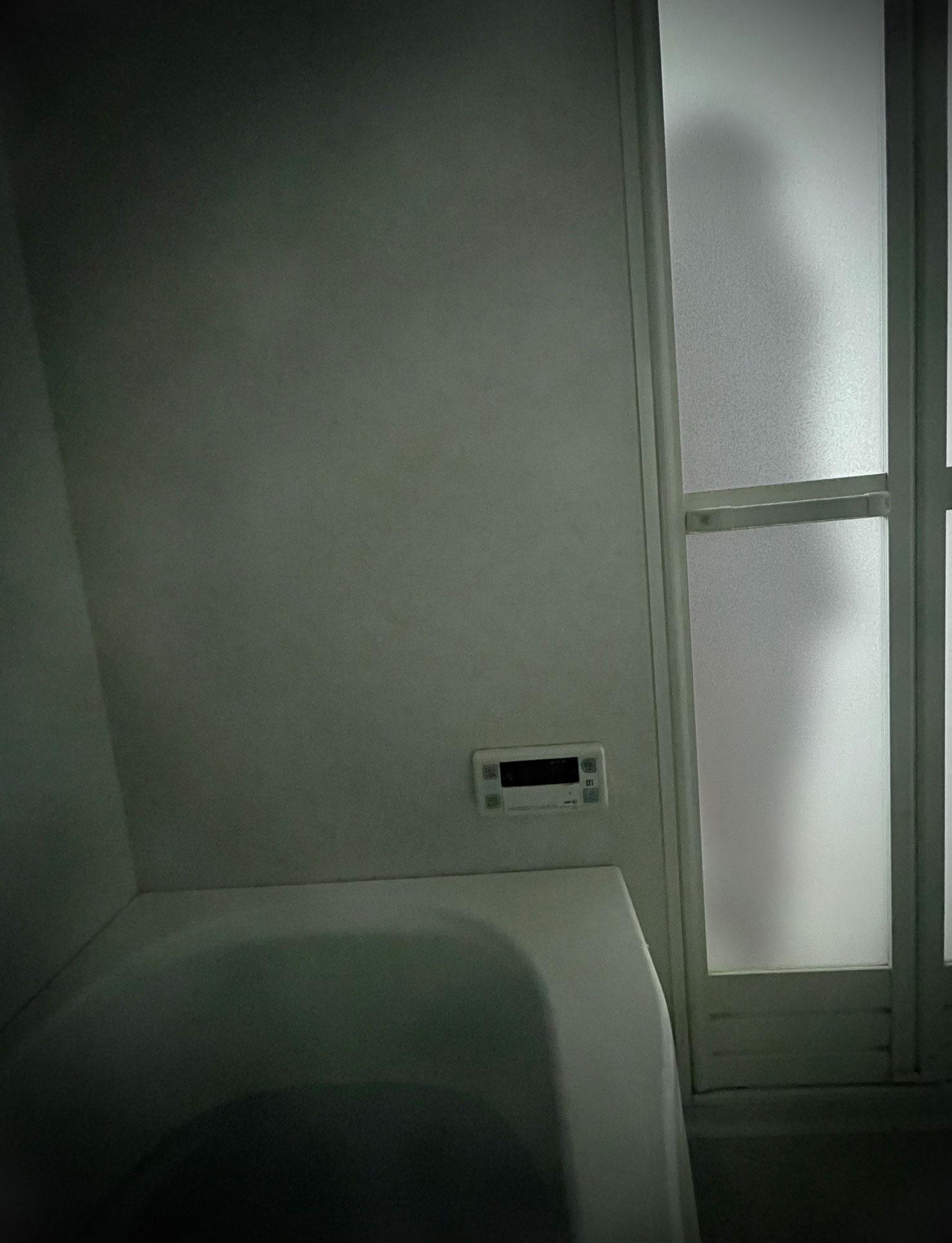 Tôi Bị Một Nữ Sinh Trung Học Kỳ Lạ Giam Cầm 4 trang 6